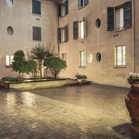 La Secchia Rapita Panzió Bologna Kültér fotó